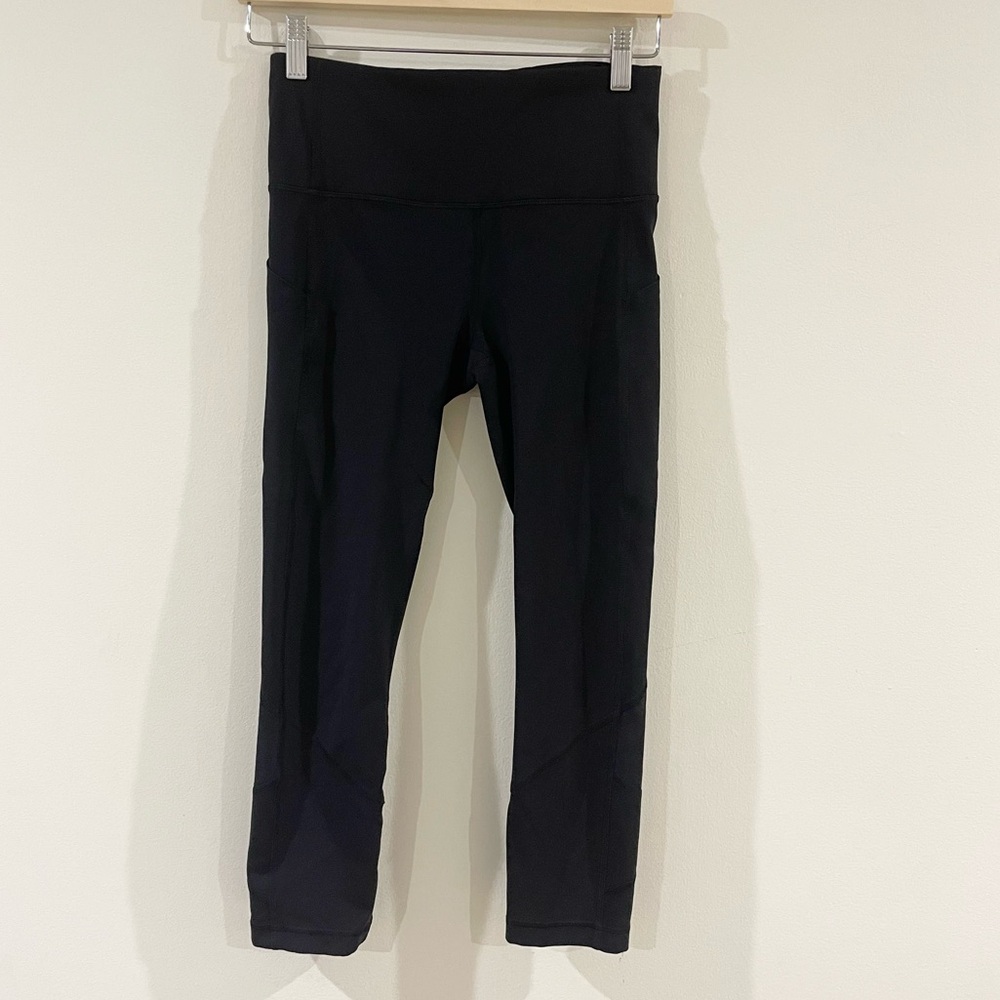 Lululemon Athletica Pace Rival High Rise Crop 22” Black Leggings Women’s size 4